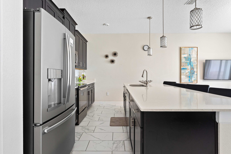 Private kitchen 5, Themed Mickey Bedroom 4BR up to 8 People, Osceola