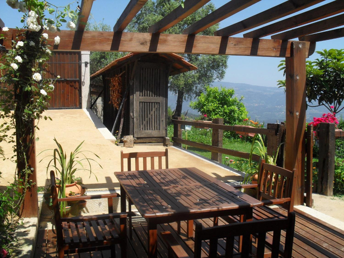 Others 5, Countryside Cottage with Private Terrace, Ponte de Lima