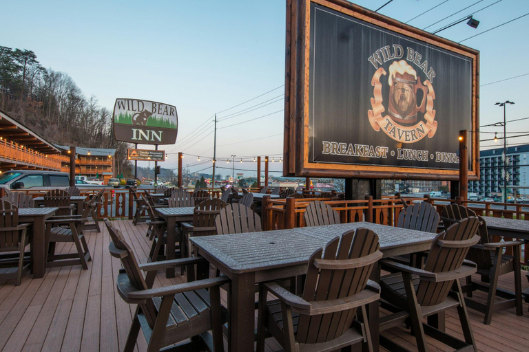Food & Drinks 5, Wild Bear Inn, Sevier