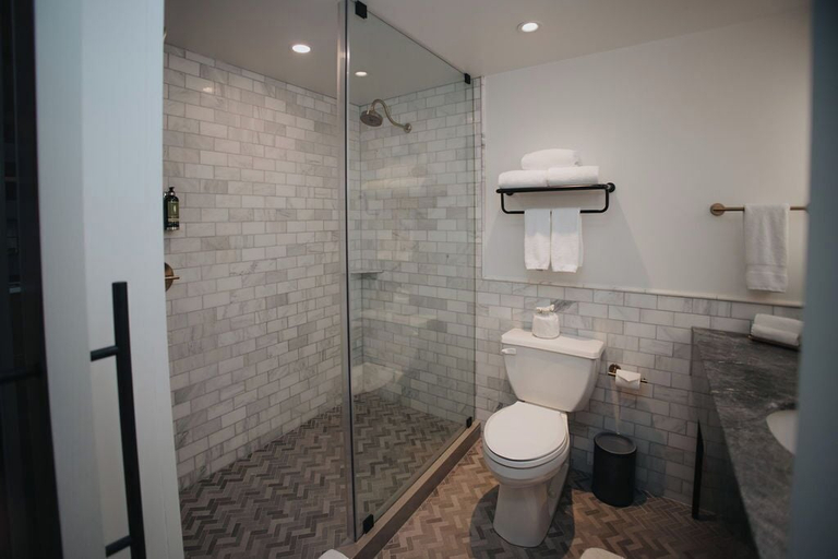 Bathroom 5, EXchange Hotel Vancouver, Greater Vancouver