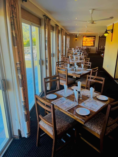 Food & Drinks 4, Emafini Country Lodge, Mbabane West