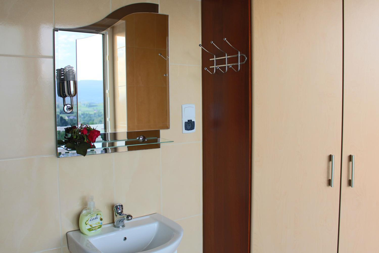 Bathroom 2, Grand Panorama, Myślenice
