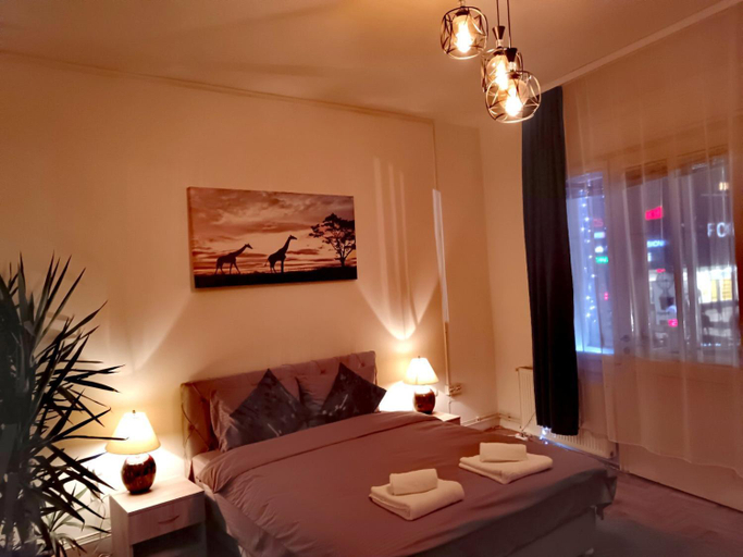 Bedroom 2, Bella Notte apartments - Strogi centar, terasa, brzi Wi-Fi, Niš