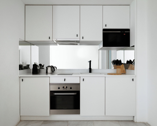 Private kitchen 4, Limehome Madrid Sol, Madrid