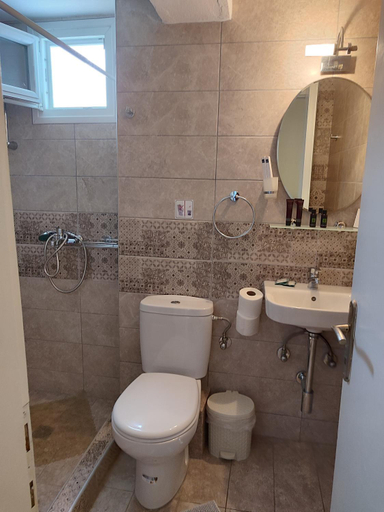 Bathroom, Anastasia Studios & Apartments, Thessaly