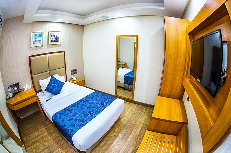 Bedroom 2, Days Hotel Dhaka, Dhaka