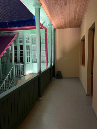 Others 4, Sololaki Rooms Apartment, Tbilisi