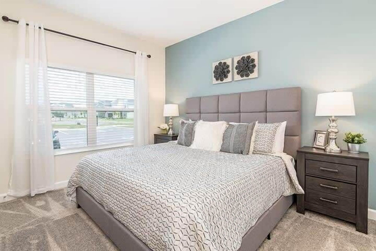 Room 1, Chic, Spacious With Private Pool, Ideal Location, Osceola