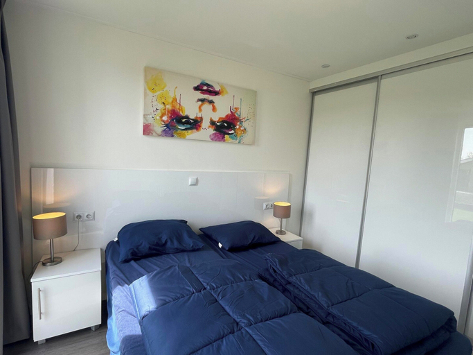 Bedroom 4, 6-guest Stylish Chalet in De Rijp, Graft-De Rijp