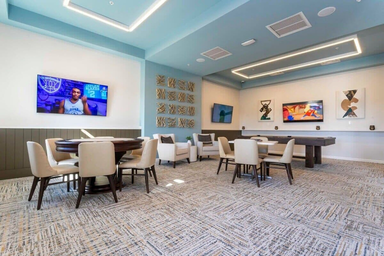 Food & Drinks 4, Luxurious Home Theme Beds & Private Pool, Osceola