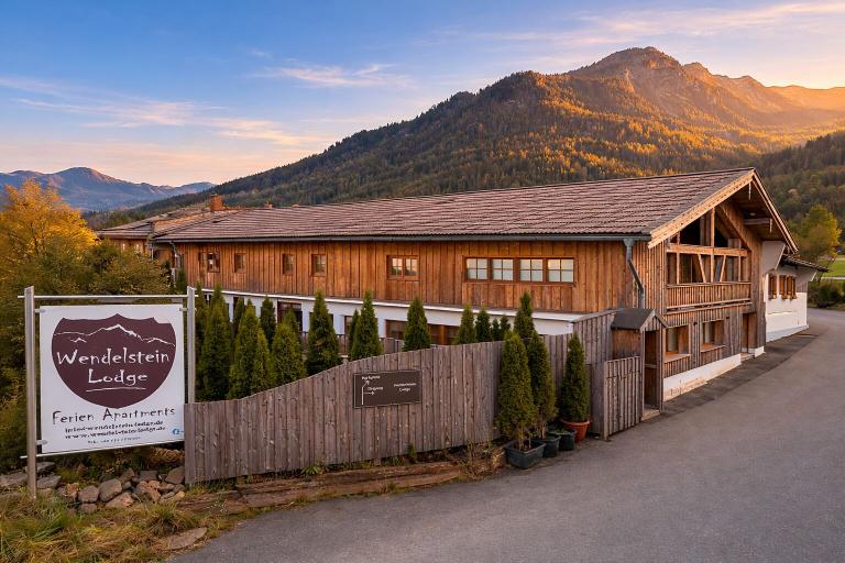Exterior & Views