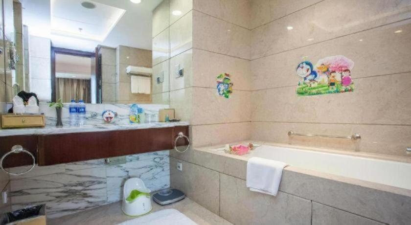 Bathroom 5, Xian Grand Barony Hotel, Xi'an