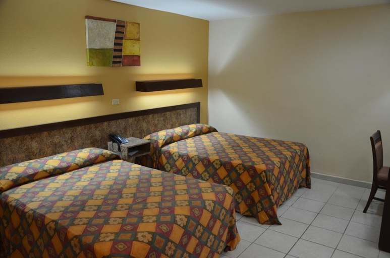 Bedroom 2, Motel los Alpes, Acuña