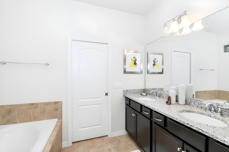 Bathroom 4, Bedrooms 5.5 Bathrooms Windsor 1836 GD, Osceola