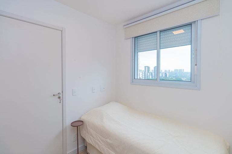 Room 2, Apto com Smart Lock Perto do Aeroporto e Metr, São Paulo