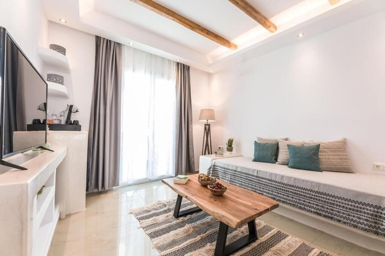 Living area, Naxos Grand Hotel, South Aegean