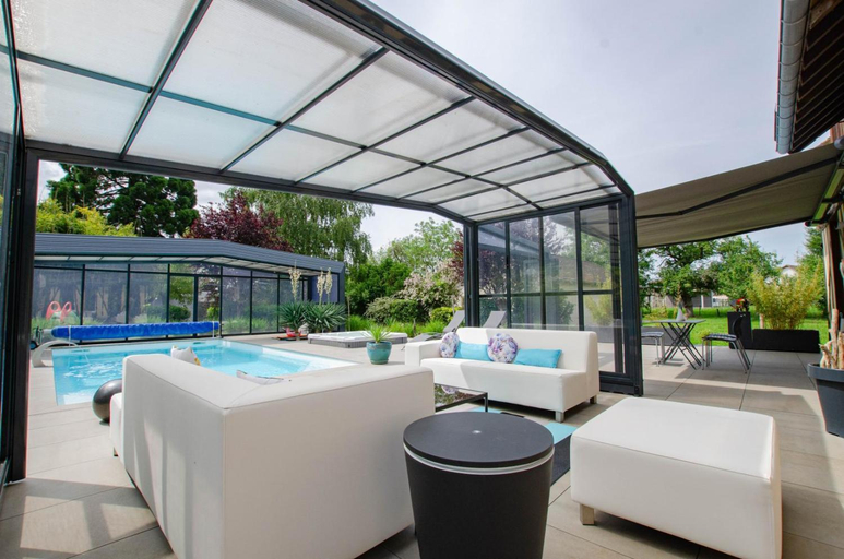 Others 5, La Villa Sequoia, Aube