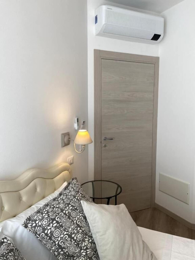 Room 2, UNIQUE ROOMS, Verona