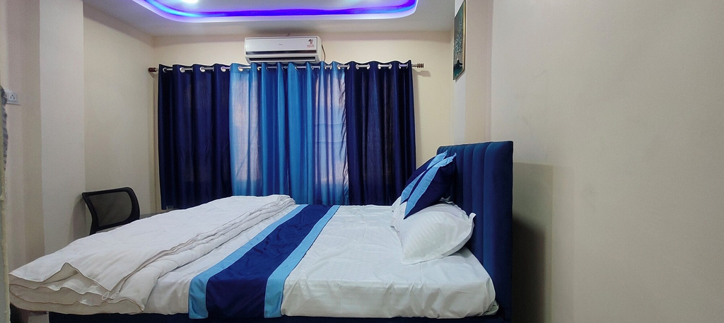 Room 5, Hotel Taarini Rajwada Indore By LOTO, Indore