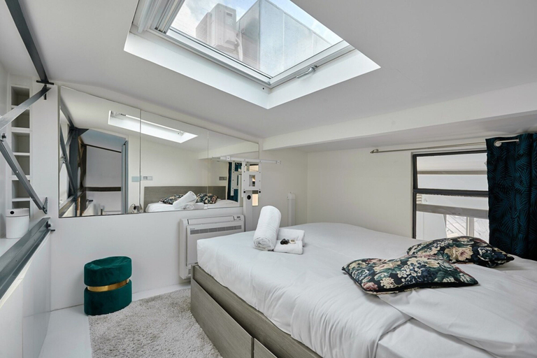 Room 3, Parisian Duplex – Montorgueil – Central Paris, Paris