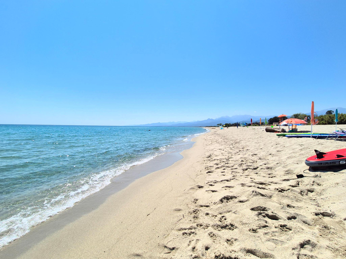 Others 3, Apartment for 8 people with 2 bathrooms, on the sea, Haute-Corse