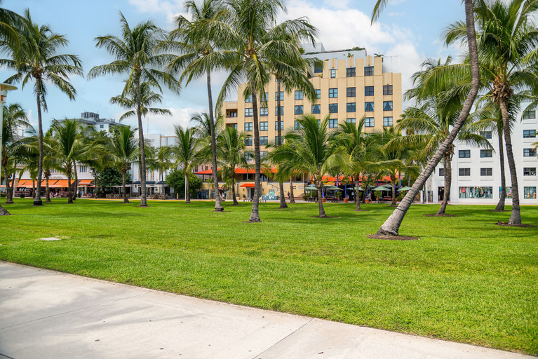 Front of property 3, The Netherland 2A, Miami-Dade