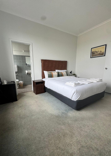 Bedroom 5, Amaroo Hotel Dubbo, Dubbo - Pt A