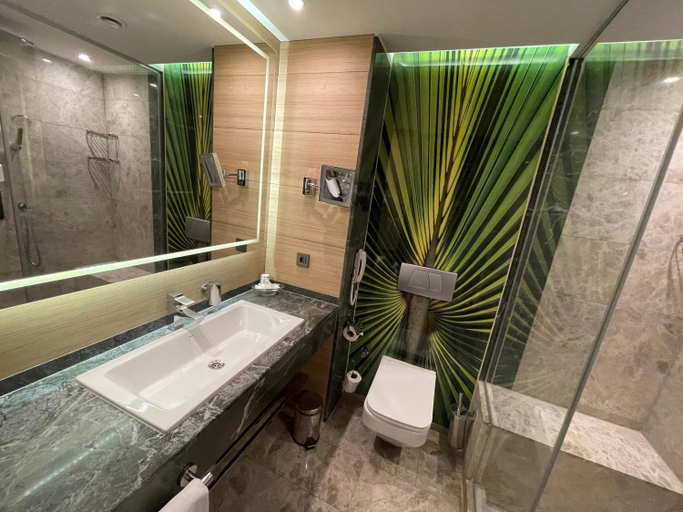 Bathroom 4, CLUB GRAND AQUA, Manavgat