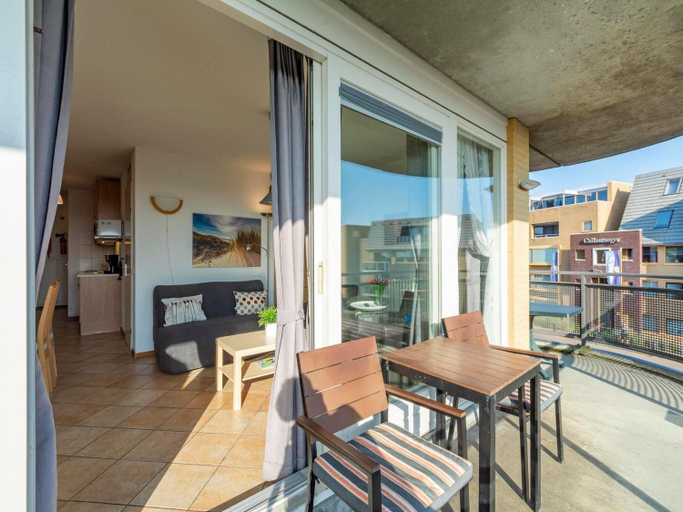 Others 3, Apartment by the Coast with Dune Views, Zijpe