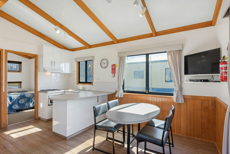 Food & Drinks, Discovery Parks - Whyalla Foreshore, Unincorp. Whyalla