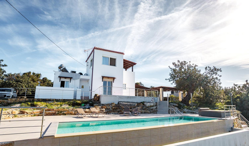 Sport & Beauty 2, Villas Almyrida, Crete