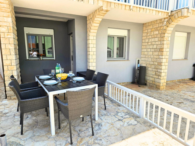 Others 4, Dalmara Lucica Beach House, Vir