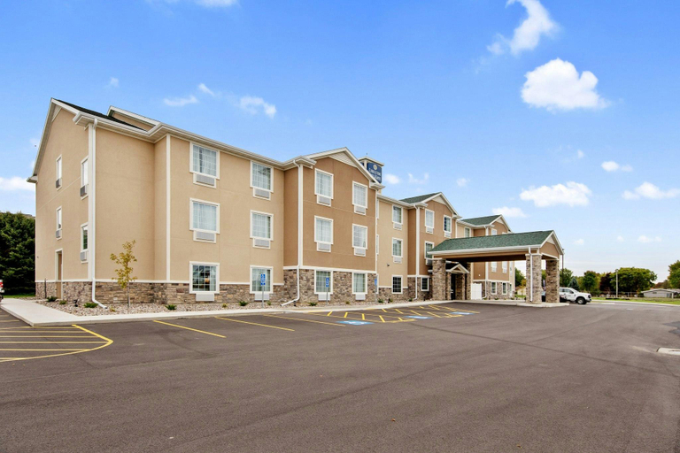 Exterior & Views 1, Cobblestone Hotel - Austin, Mower