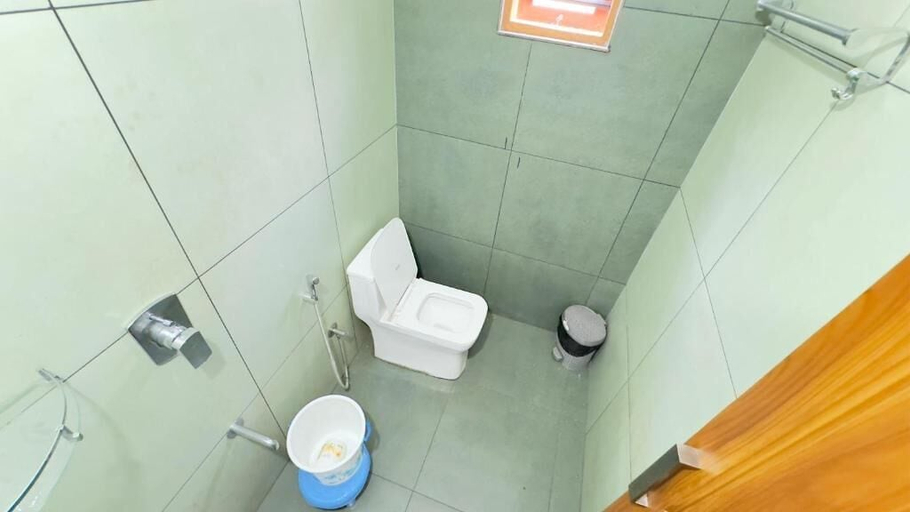 Bathroom 3, Crescent Residency Wayanad, Wayanad