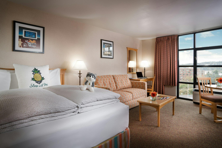 Bedroom 3, Staypineapple, University Inn, University District Seattle, Seattle