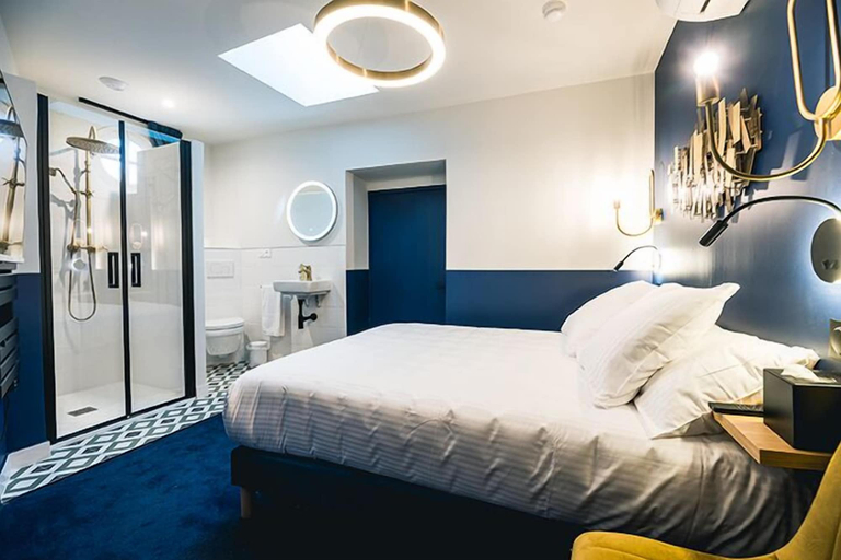Room 5, Hôtel Saint Christophe, Yvelines
