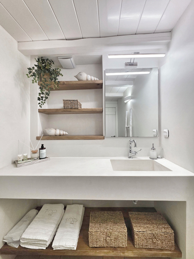 Bathroom 2, TOP SUITES, South Aegean