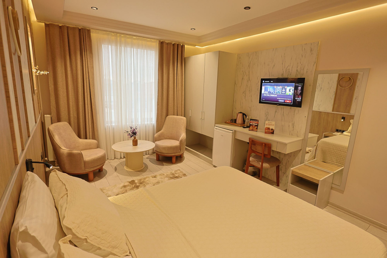 Bedroom 4, Lavender Airport Hotel, Arnavutkoy