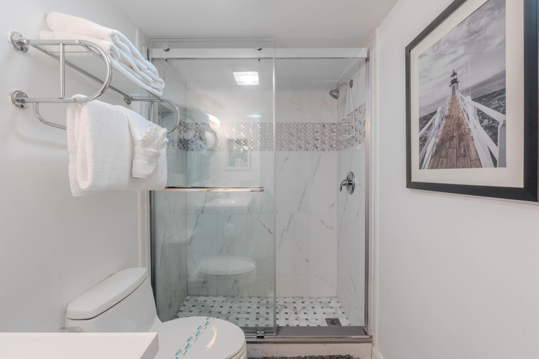 Bathroom 2, Lovers Key Beach Club #606, Lee