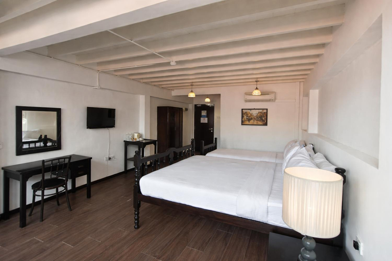 Bedroom 5, Heeren By The River Hotel, Malacca City