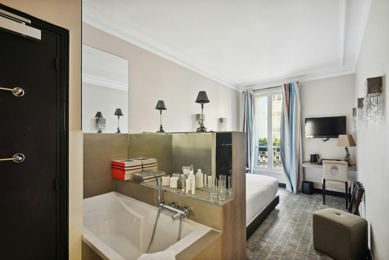 Bathroom 4, Hôtel Le Paris Singulier, Paris