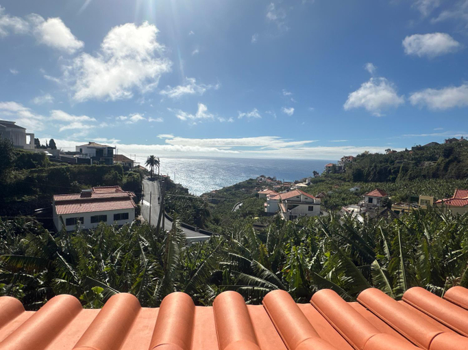 Others 3, Elisabeth House, Ponta do Sol
