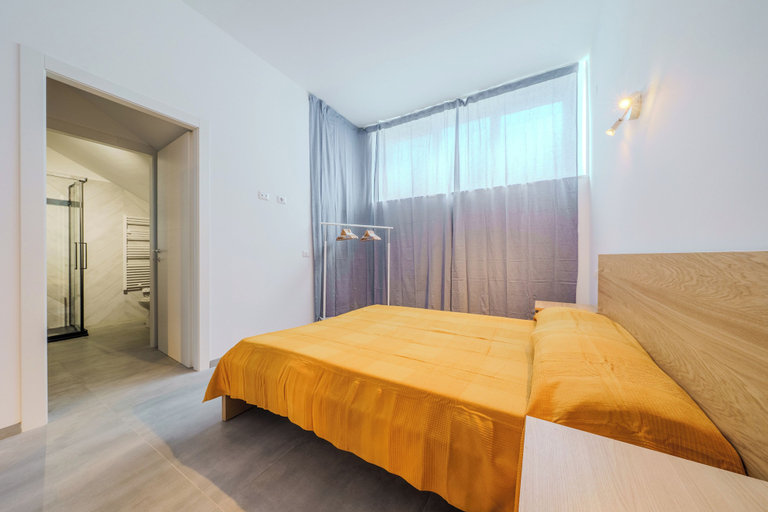 Room 5, Casa Stadera - Metro Abbiategrasso, Milano