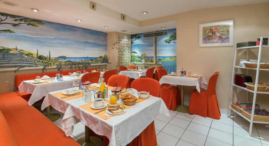 Food & Drinks 5, Fertel Maillot, Paris