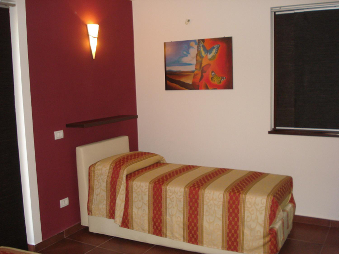 Bedroom 3, B&B L'Alternativa, Enna