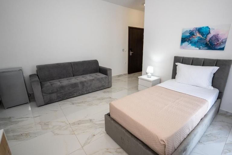 Room 2, Imperio Hotel, Sarandës