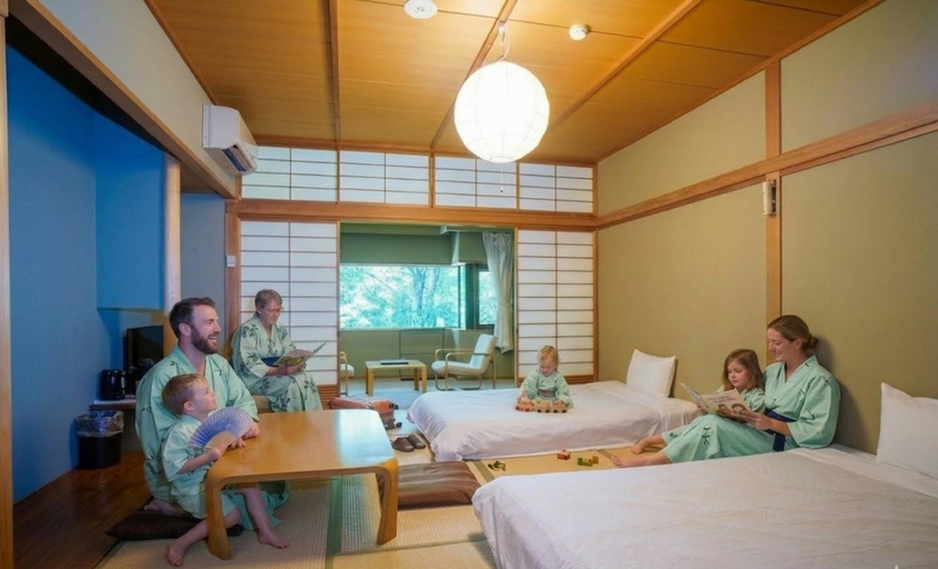 Bedroom 3, Kozuka Hisanoha, Hakone