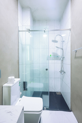 Bathroom 3, Lankahuts, Negombo