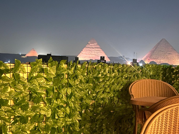 Others 2, Gold pyramids view, Al-Ahram