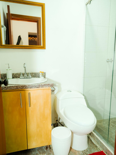 Bathroom, Salamina Highs, Salamina